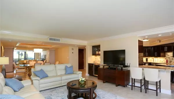 Naples, FL 34103,4551 Gulf Shore BLVD N #301