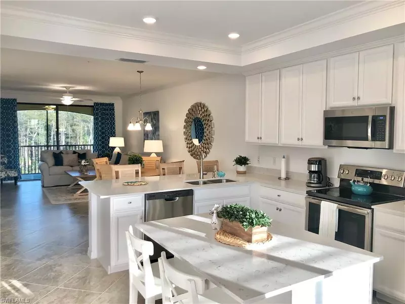 9596 Trevi CT #5435, Naples, FL 34113
