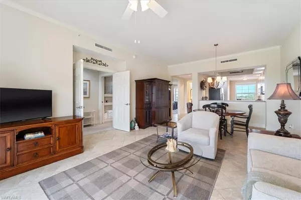 Immokalee, FL 34142,5068 Annunciation CIR #4302