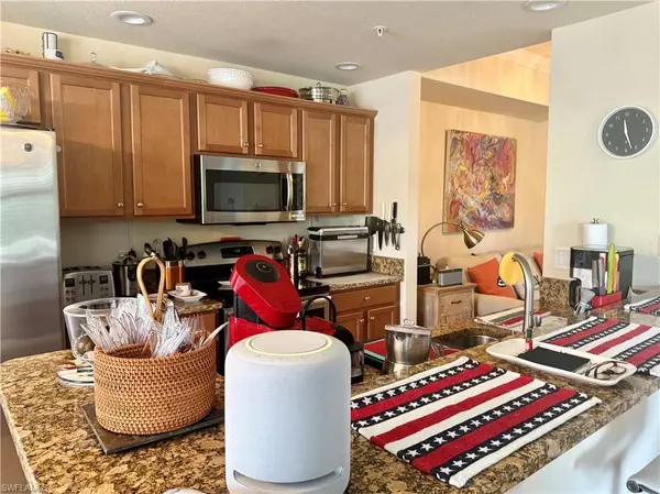 Naples, FL 34113,9723 Acqua CT #323