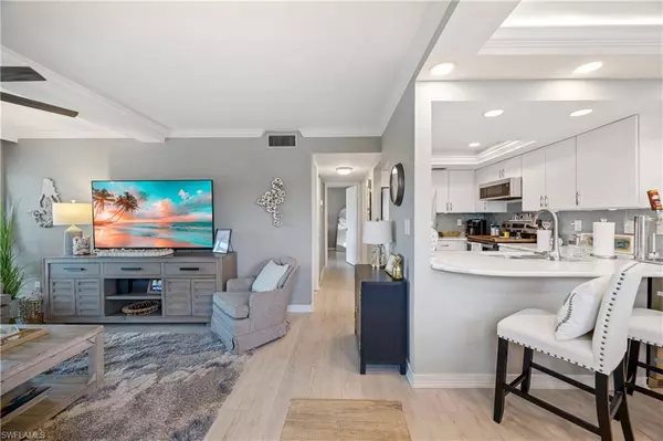 Naples, FL 34113,330 Kon Tiki DR #C7