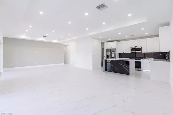 Cape Coral, FL 33991,1111 SW Embers TER