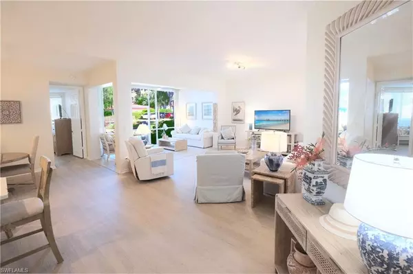 Naples, FL 34109,1510 Clermont DR #103