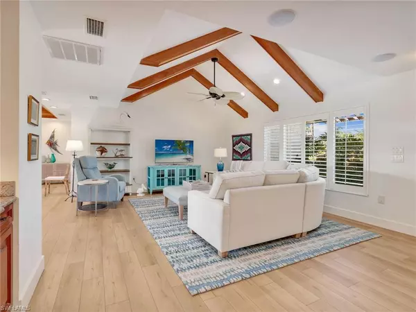 Naples, FL 34113,405 Grenada AVE