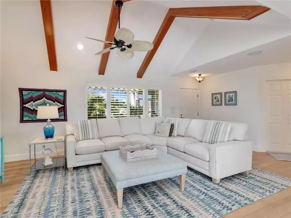 Naples, FL 34113,405 Grenada AVE