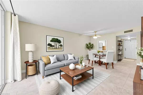 170 Turtle Lake CT #109, Naples, FL 34105