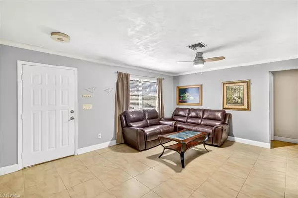 Naples, FL 34116,2315 54th TER SW