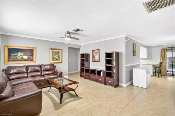 Naples, FL 34116,2315 54th TER SW