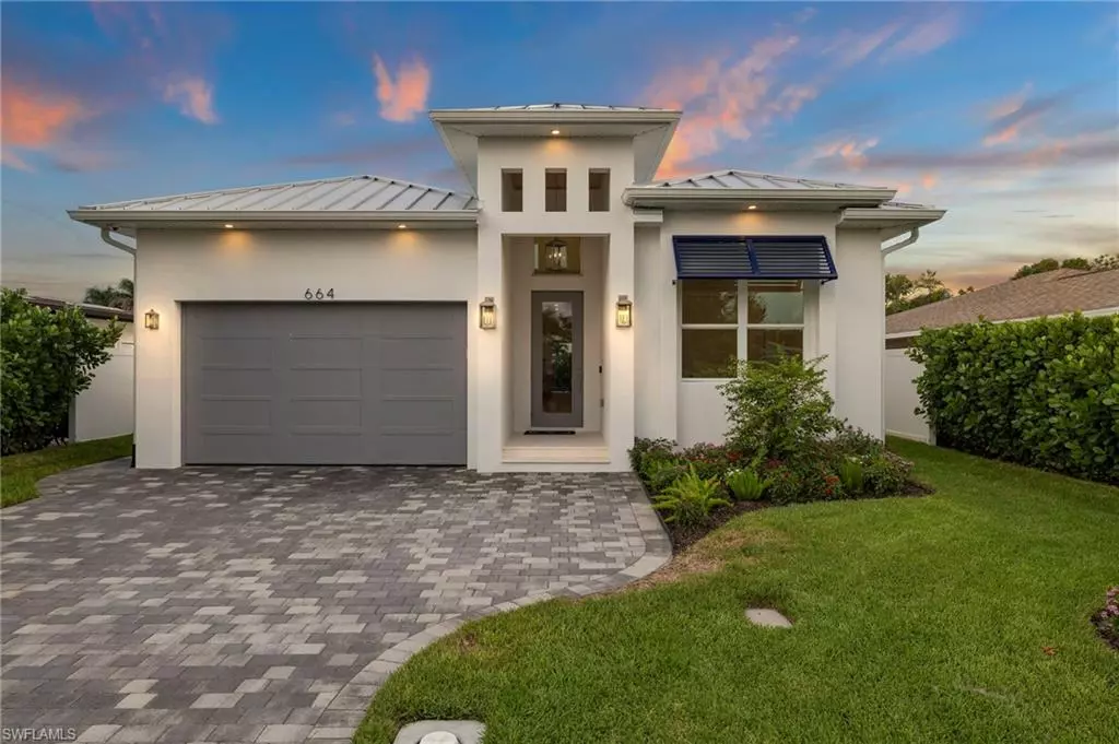 Naples, FL 34108,664 100th AVE N