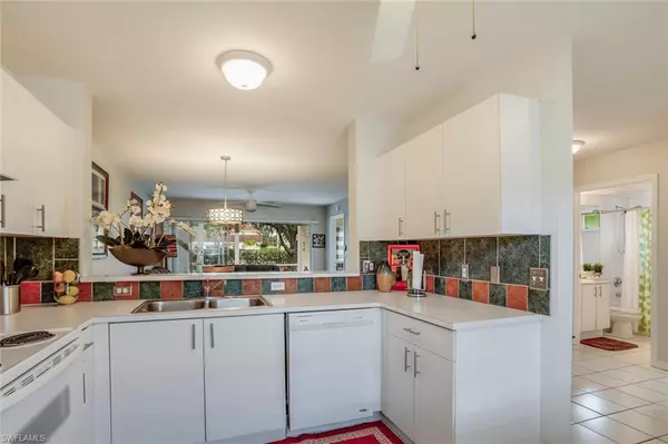 Naples, FL 34112,1766 Reuven CIR #1403