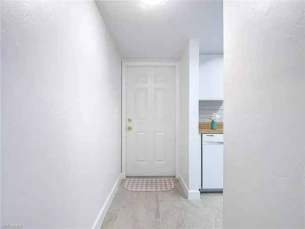 Bonita Springs, FL 34135,28120 PINE HAVEN WAY #13