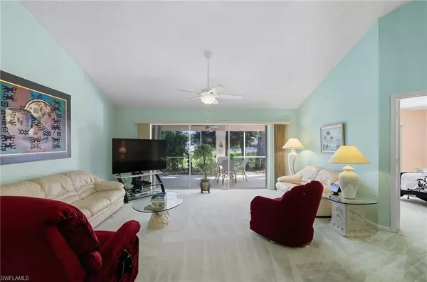 Naples, FL 34112,6074 Westbourgh DR
