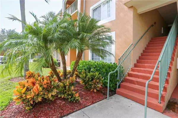 Naples, FL 34104,1265 Wildwood Lakes BLVD #3-306