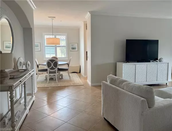 Naples, FL 34113,9498 Napoli LN #201