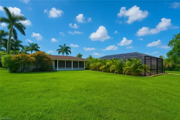 Fort Myers, FL 33905,13880 lazy LN