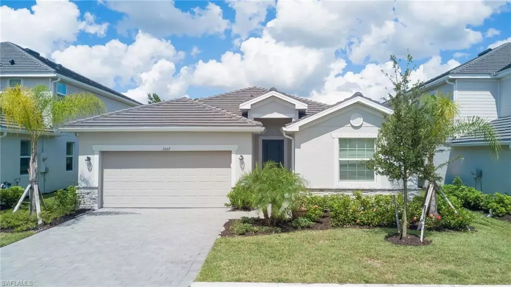 2667 Scarlet WAY, Naples, FL 34120