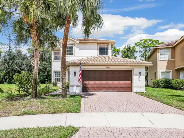 Naples, FL 34119,1380 Areca CV