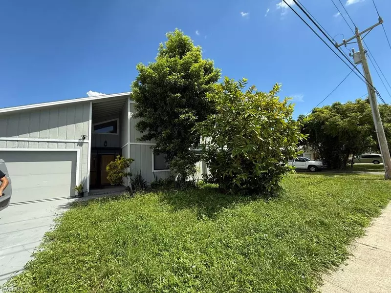 4930 Orange Grove BLVD, North Fort Myers, FL 33903