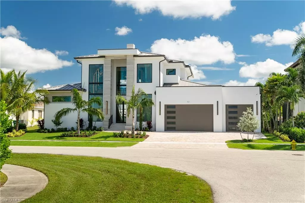 Marco Island, FL 34145,921 Giralda CT
