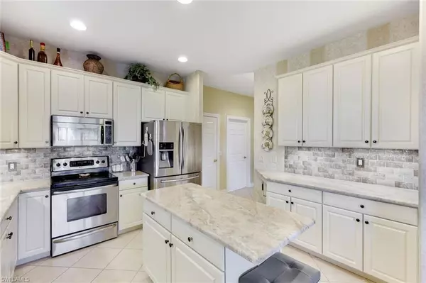 Naples, FL 34112,4805 Shinnecock Hills CT #102
