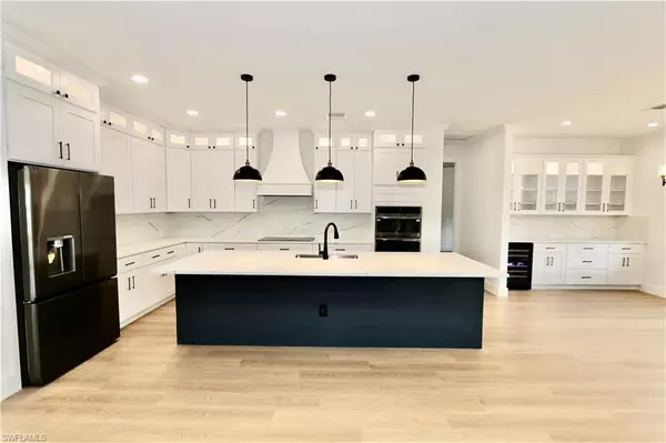 Naples, FL 34120,539 37th AVE NW