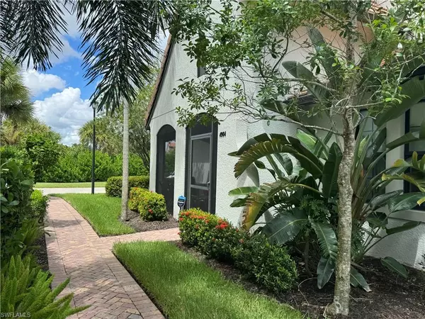 1431 Santiago CIR #1901, Naples, FL 34113