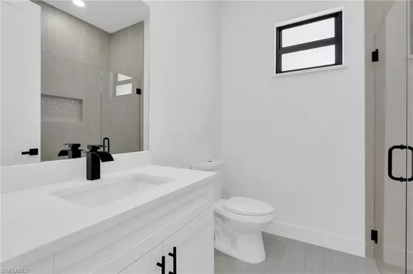 Lehigh Acres, FL 33976,3204 34th ST SW