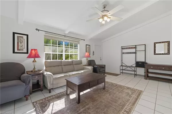 Naples, FL 34116,5356 16th PL SW #G4