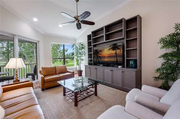 Naples, FL 34105,3019 Lancaster DR #3