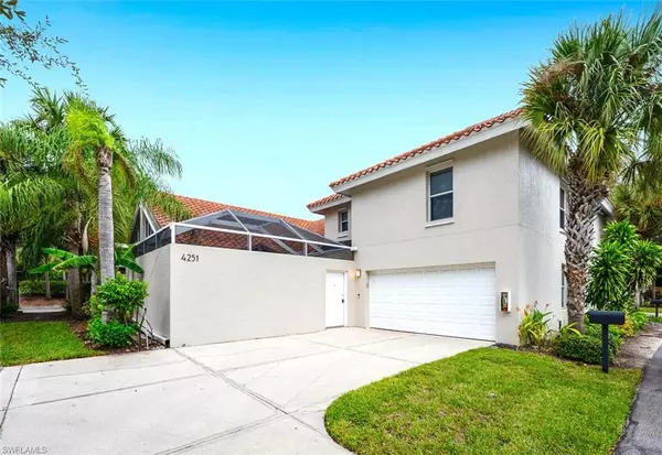 Naples, FL 34109,4251 Covey CIR #17C