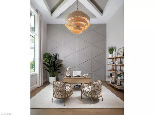 Naples, FL 34108,137 Tupelo RD