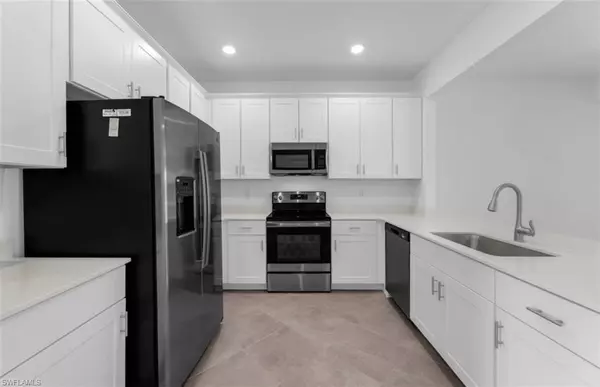 Naples, FL 34120,2876 CITRUS ST