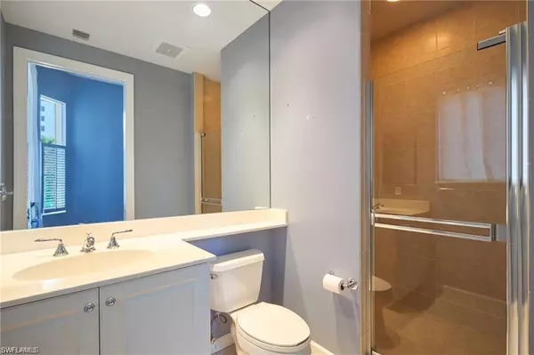 Naples, FL 34114,1060 Borghese LN #106