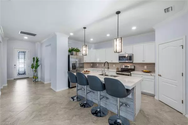 Naples, FL 34120,9445 Glenforest DR