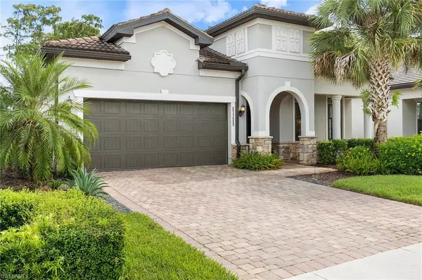9406 Greyhawk TRL, Naples, FL 34120