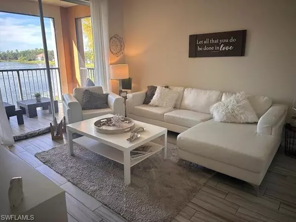 1205 Reserve WAY #308, Naples, FL 34105