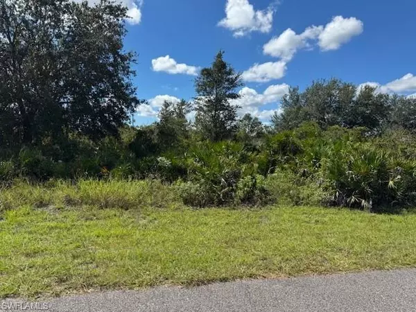 Lehigh Acres, FL 33971,2711 66th ST W