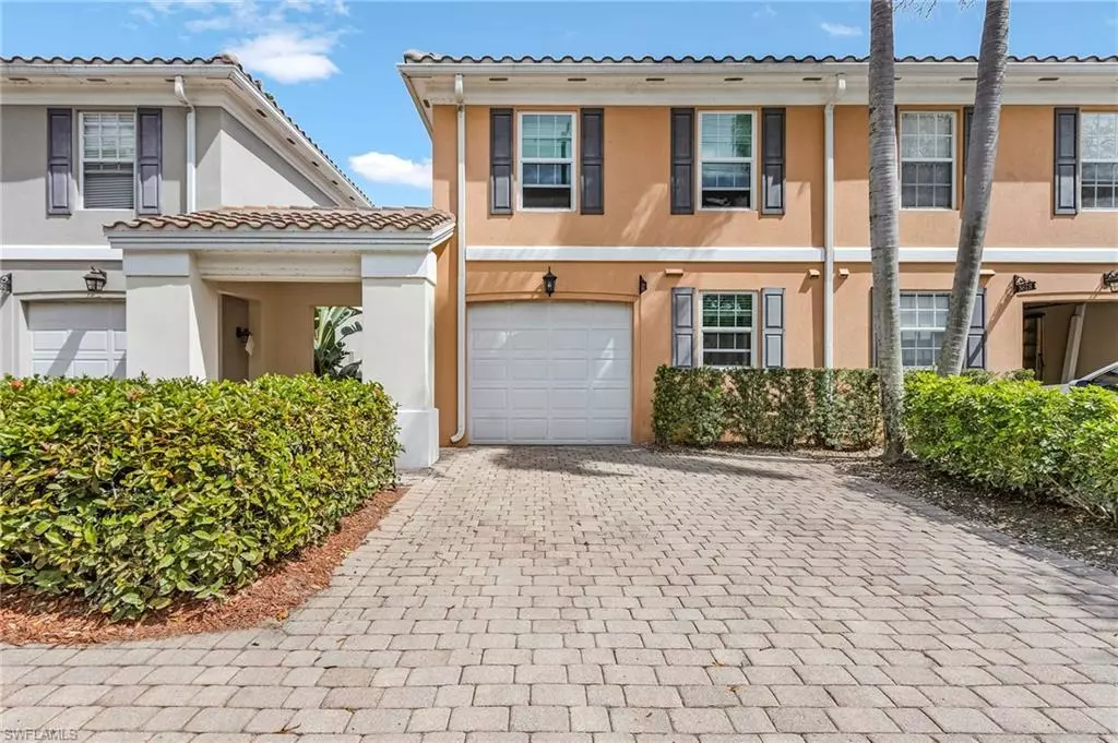 Naples, FL 34119,5677 Cove CIR #47