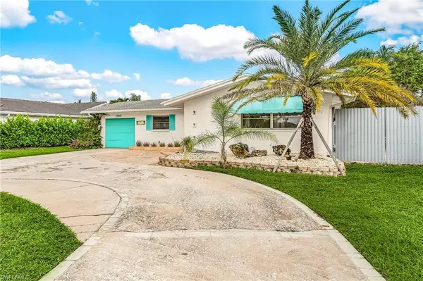 Naples, FL 34102,1589 Osprey AVE