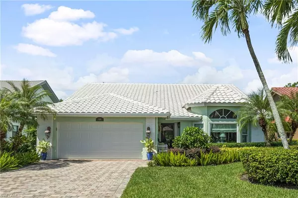 509 Countryside DR, Naples, FL 34104