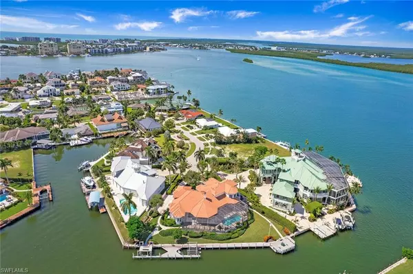 Marco Island, FL 34145,1291 Laurel CT