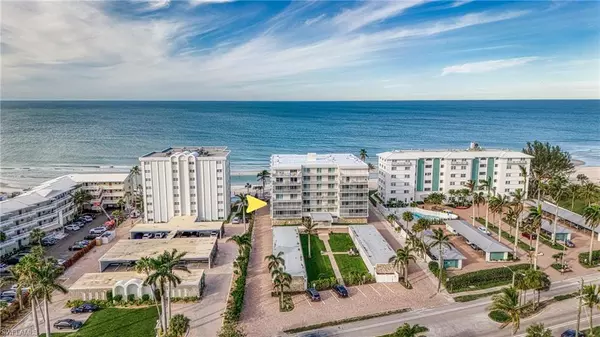 1977 Gulf Shore BLVD N #302, Naples, FL 34102