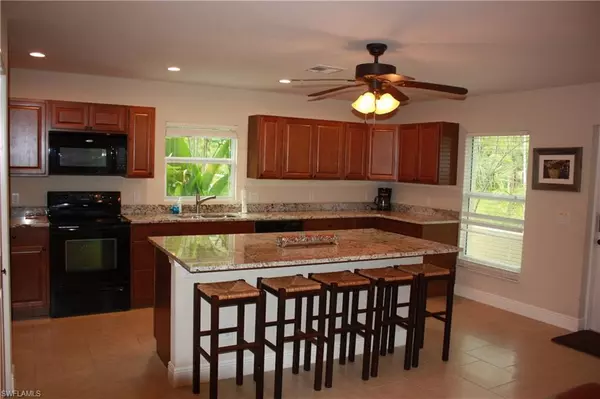 Naples, FL 34119,6140 Standing Oaks