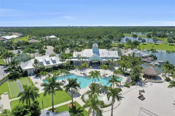 Naples, FL 34114,14663 Edgewater CIR