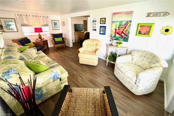 Fort Myers, FL 33908,252 Daisy AVE