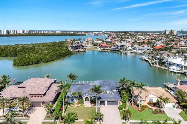 650 Rockport CT, Marco Island, FL 34145