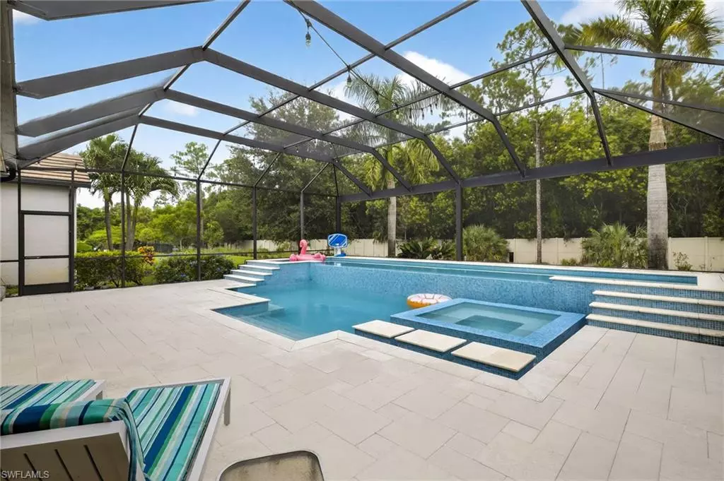 Naples, FL 34120,3604 Pilot CIR