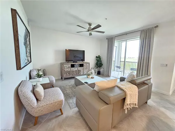 Other, FL 34142,5807 Double Eagle CIR #4627