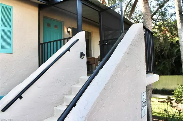 Naples, FL 34112,4200 Looking Glass LN #4202