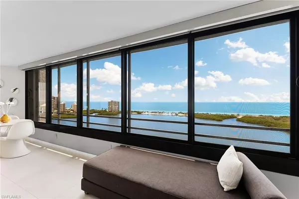 Naples, FL 34108,5555 Heron Point DR #2001